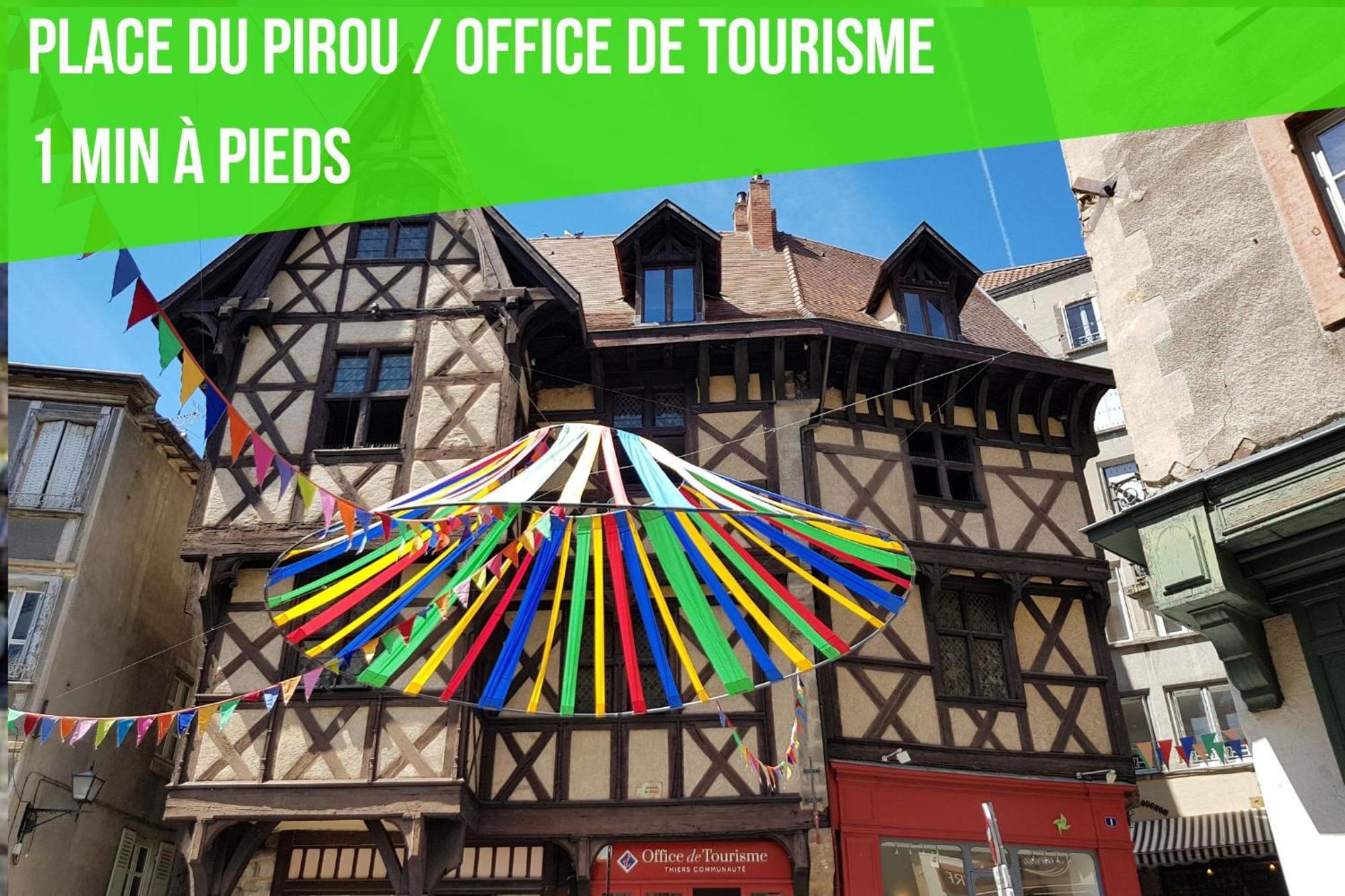 Le Grand Pirou # Lumineux # Halte Auvergne Thiers Exterior photo
